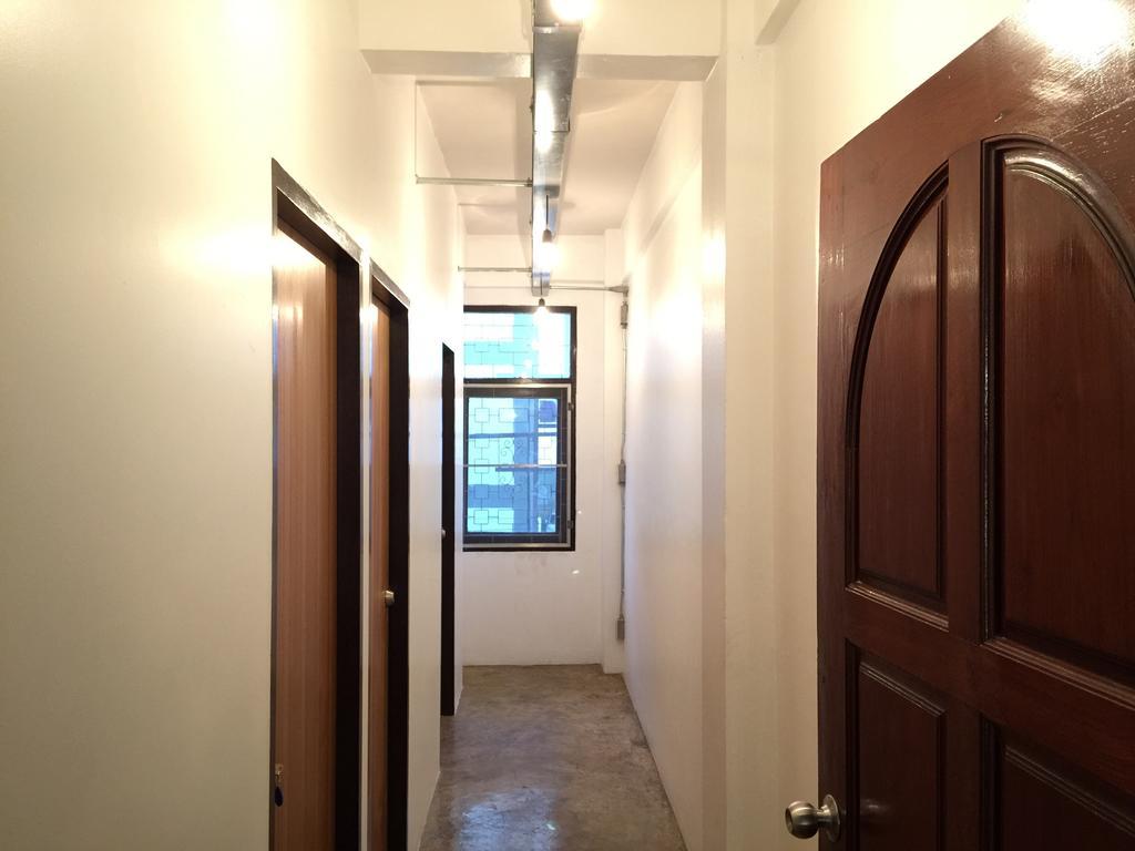 42 Guest House Bangkok Zewnętrze zdjęcie